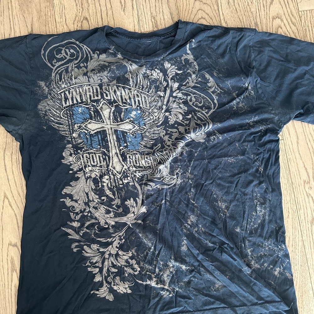 Lynyrd Skynyrd Y2K vintage tee